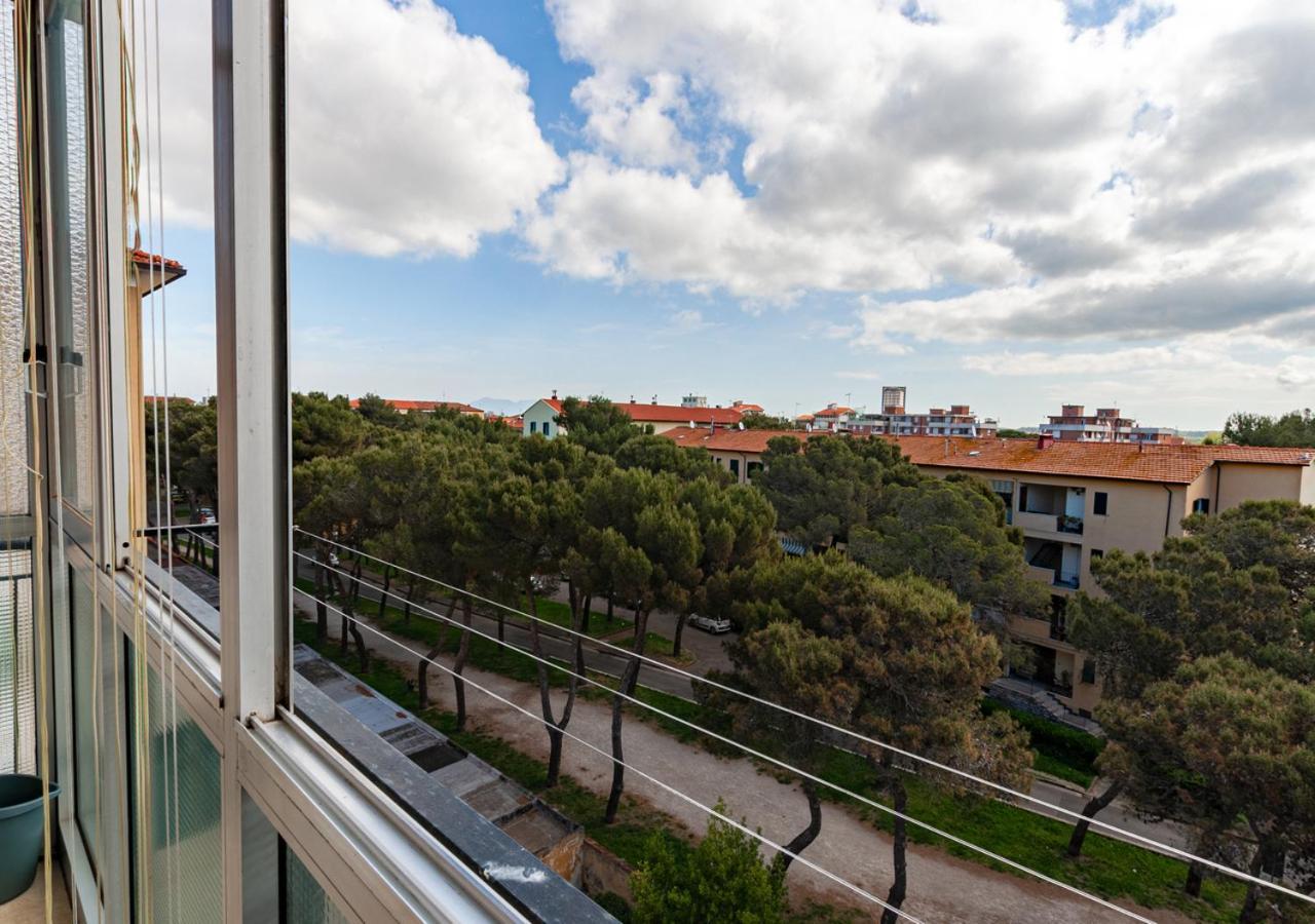 Apartamento Luxury House Near Train Station Livorno Exterior foto